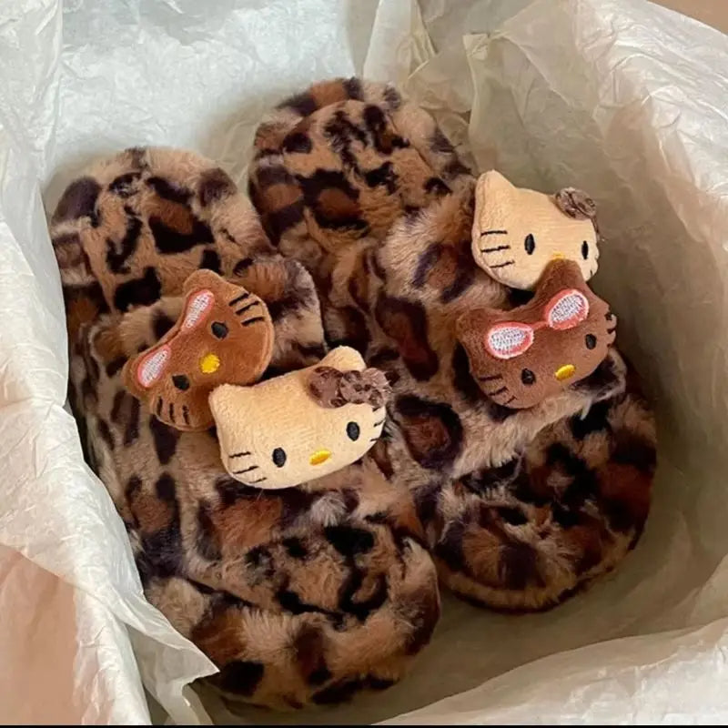 Kitty Kawaii Leopard Print Plush Slippers