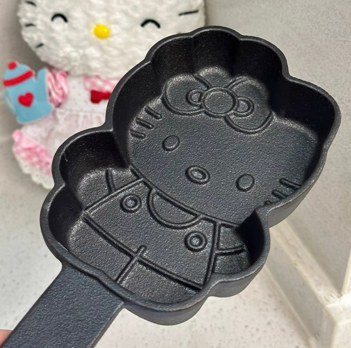 Kitty Kawaii Frying Pans (3 Shape Styles) - Bouquet Blossoms Shop