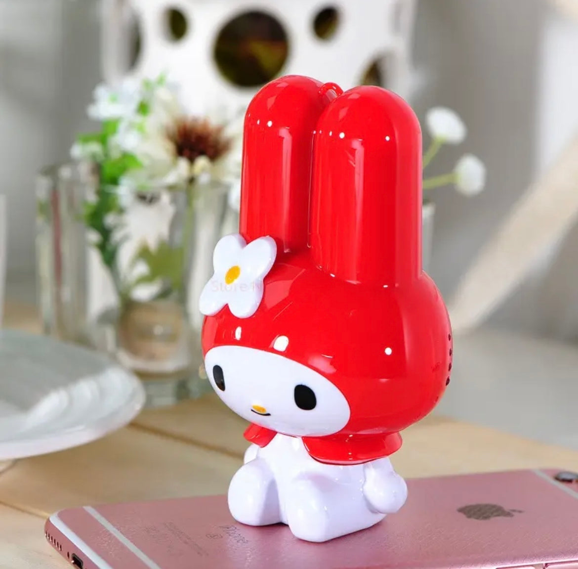 Melody Charger Banks (Pink & Red) - Bouquet Blossoms Shop