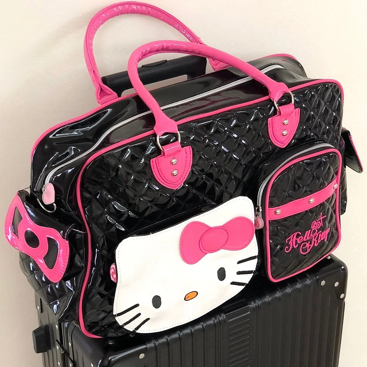 Kitty Kawaii Y2K Travel Bag - Black & Pink - Bouquet Blossoms Shop