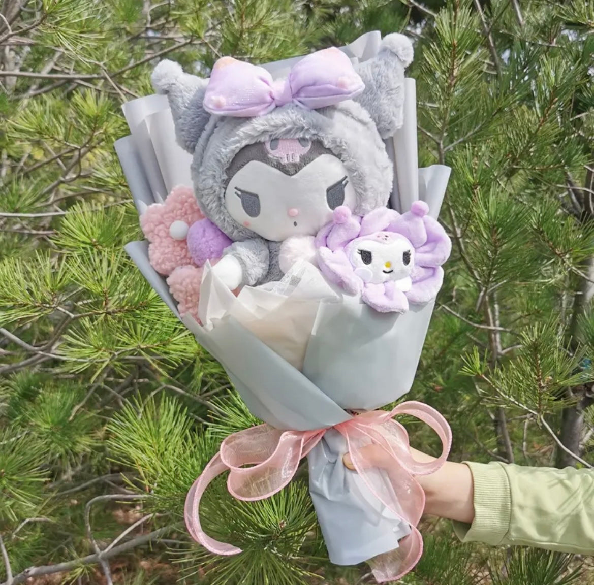 Kawaii Character Jumbo Plushie Flower Bouquets (5 Styles) - Bouquet Blossoms Shop