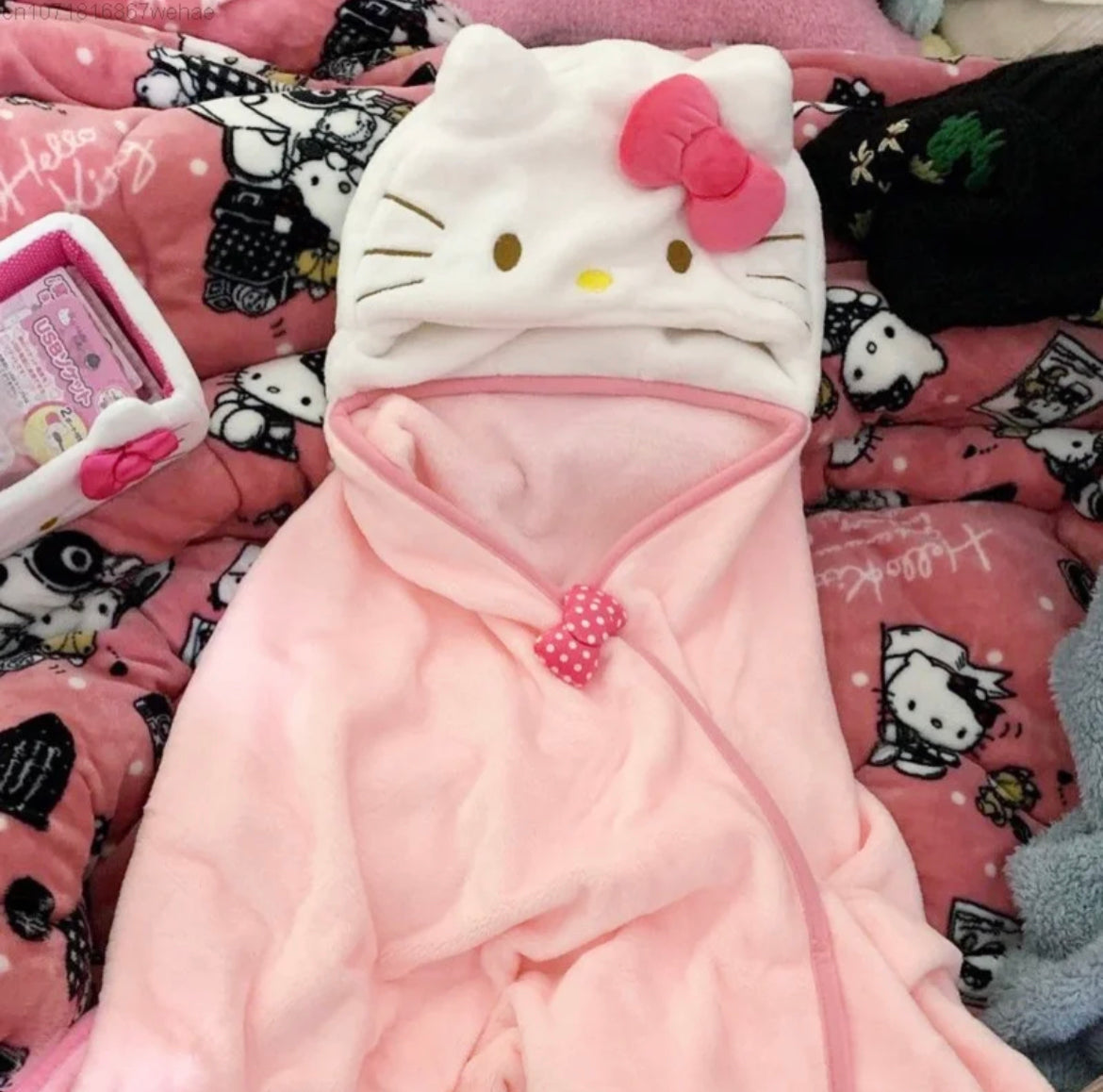 Kitty Kawaii Wearable Blanket Shawl Cloak - Bouquet Blossoms Shop