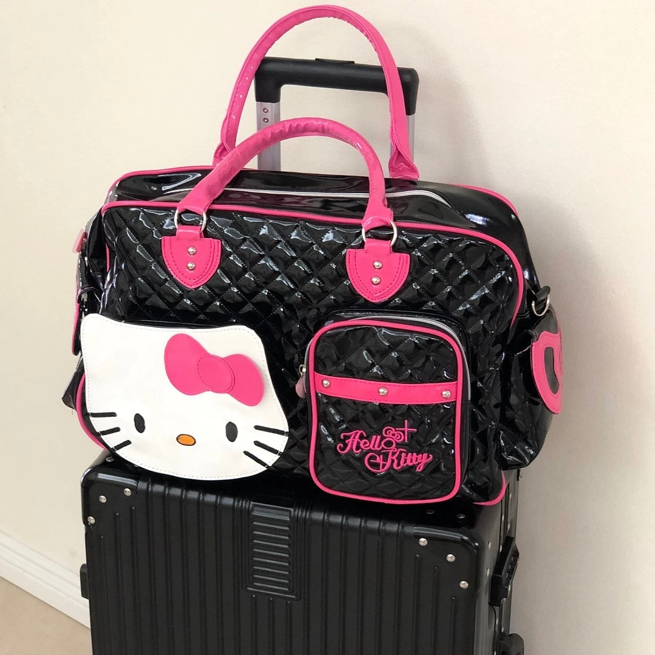 Kitty Kawaii Y2K Travel Bag - Black & Pink - Bouquet Blossoms Shop