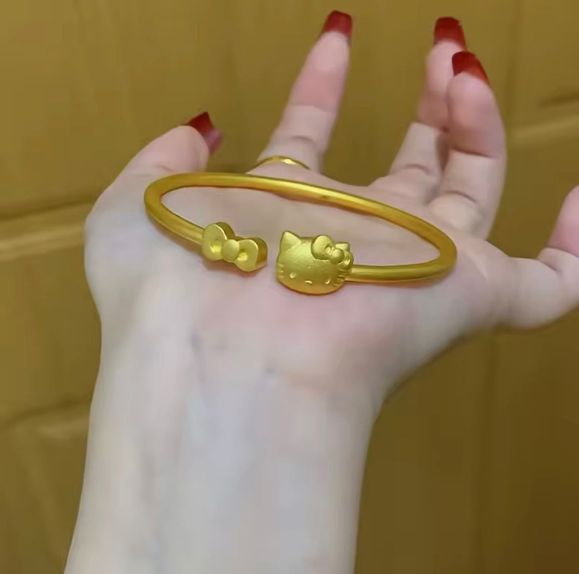 Kitty Kawaii Face Bow Design Adjustable 24K Gold Bracelet