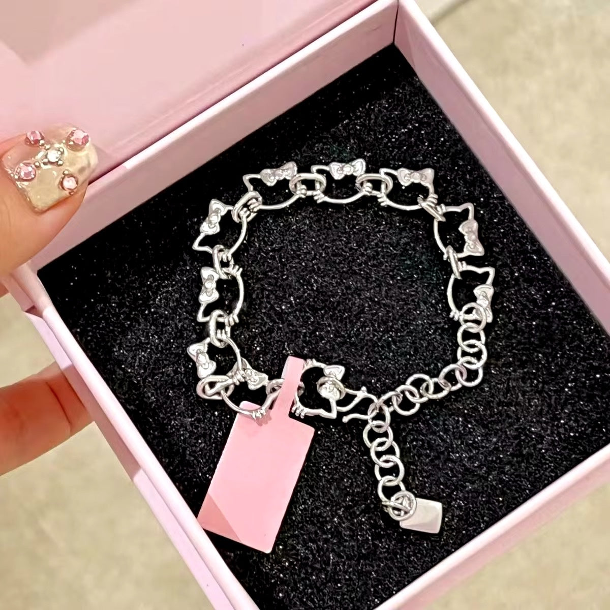 Kitty Kawaii Shaped Adjustable Multi Face Charm Link Bracelet (Silver & Gold)