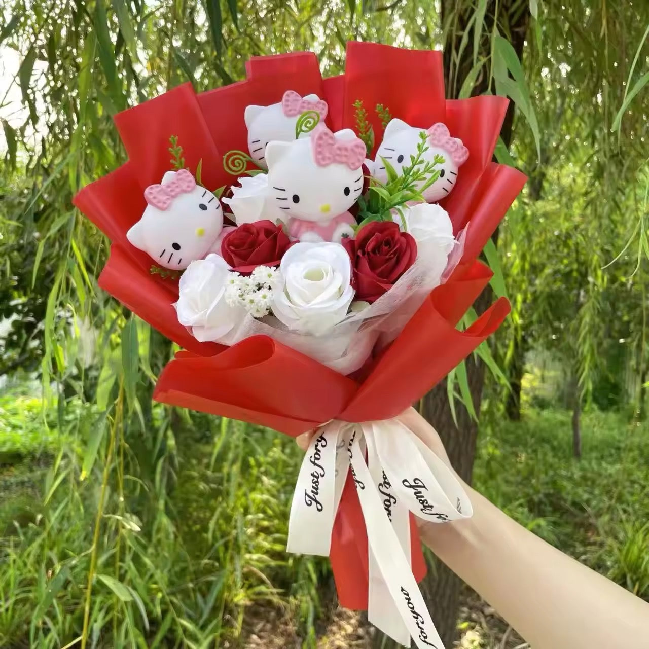 Kitty Kawaii Mixed Flowers Faux Bouquet (4 Colours)